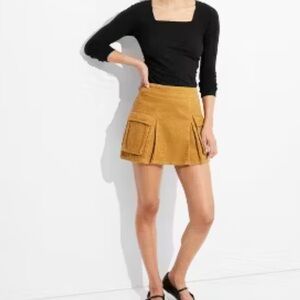 Womens Corduroy Cargo Pleated Mini Skirt.     Mustard Yellow.    S